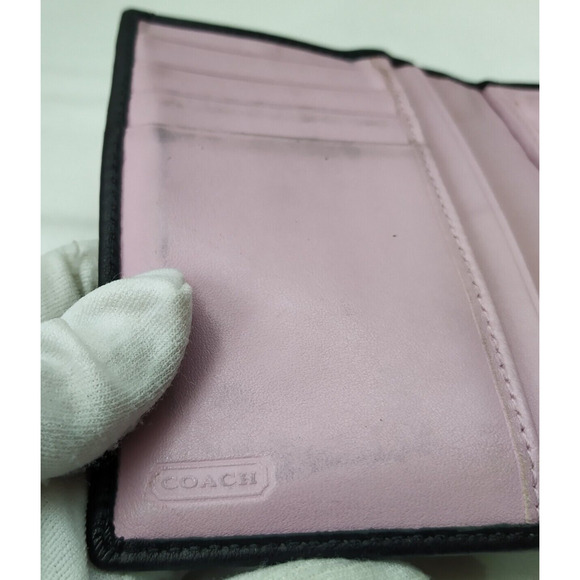 Coach Chelsea Black Leather Credit Card Trifold Wallet - Picture 13 of 16